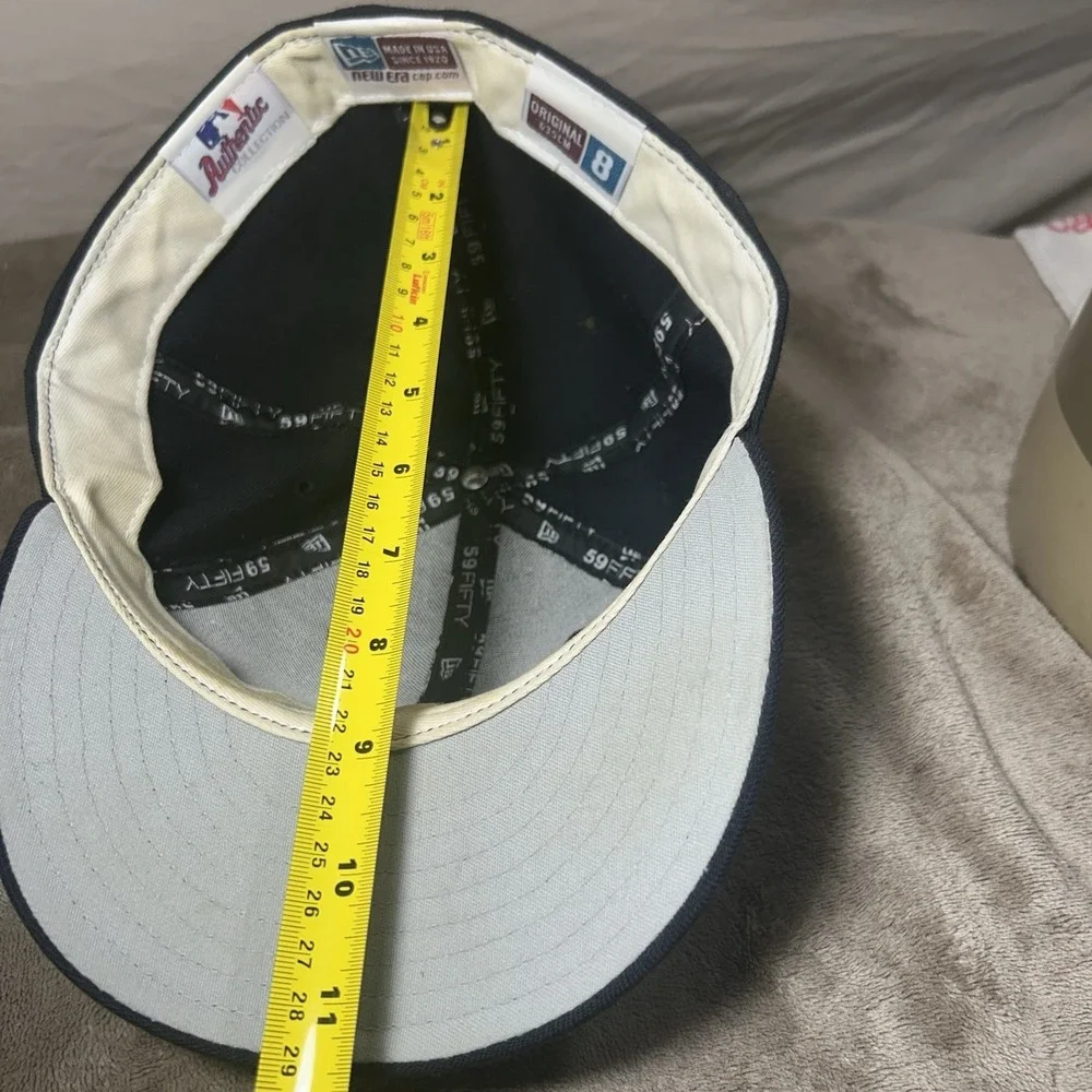 Vintage New Era 59FIFTY NY Yankees Hat Size 8 Made In USA Grey Underbrim Navy